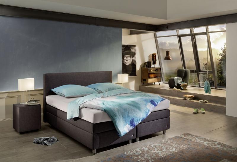 Boxspring-Bett